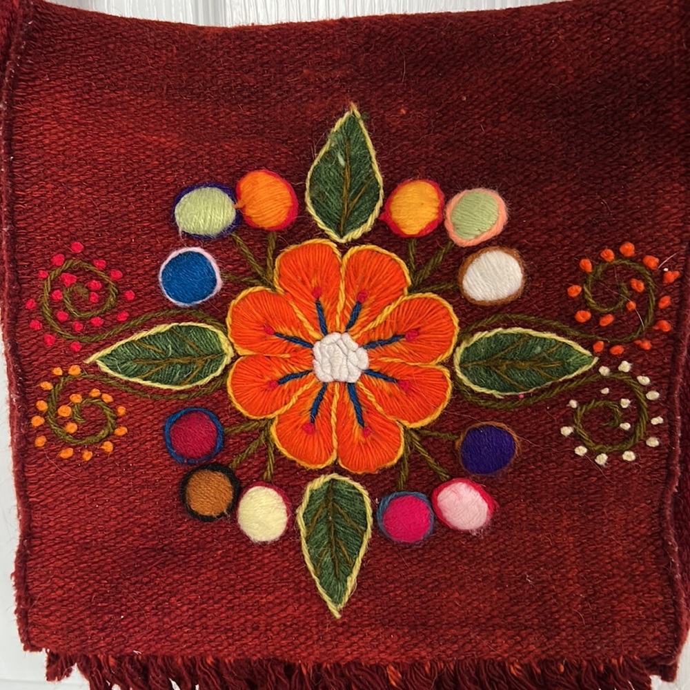 Vintage 60s/70s Crochet Embroidered Fringe Purse - Picture 2 of 6